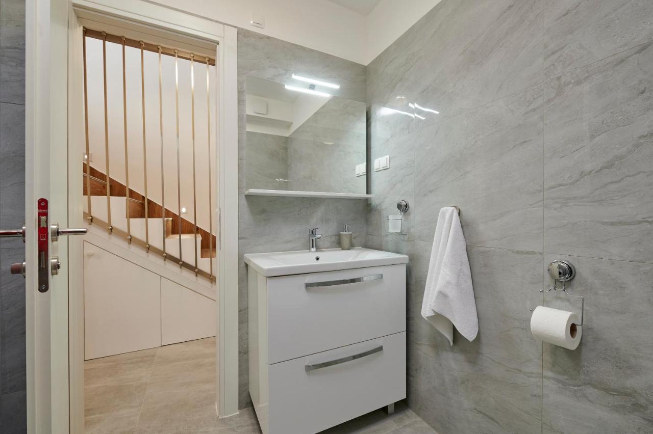 Apartment Gaby 3 Trogir Exterior foto