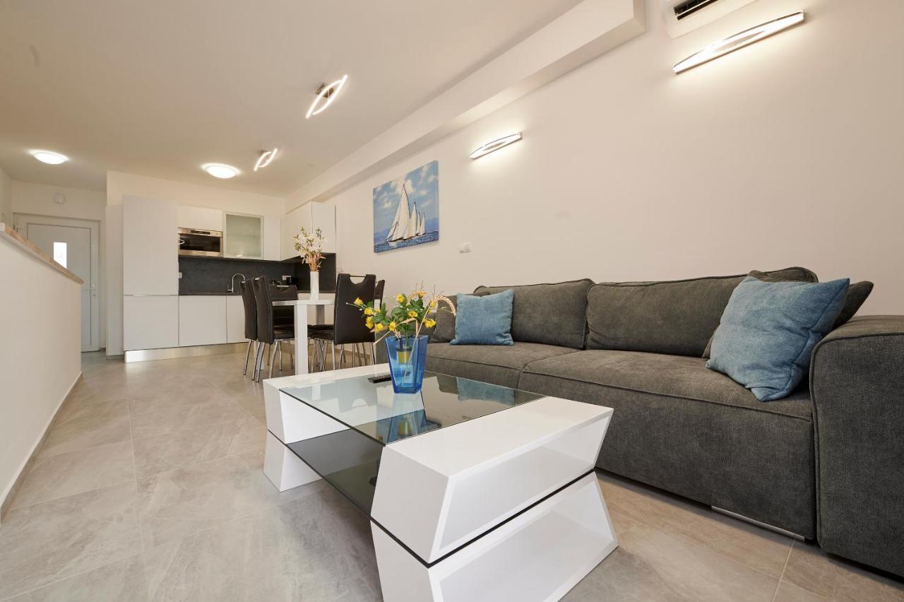 Apartment Gaby 3 Trogir Exterior foto